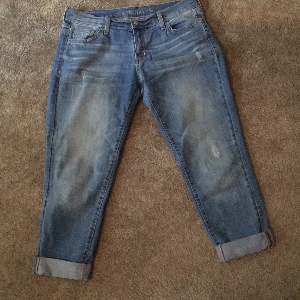 Old Navy Cropped Jeans 6